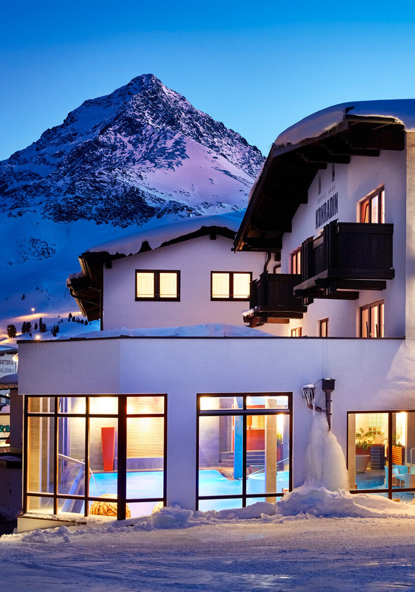 Außenansicht Hotel Konradin Winter
