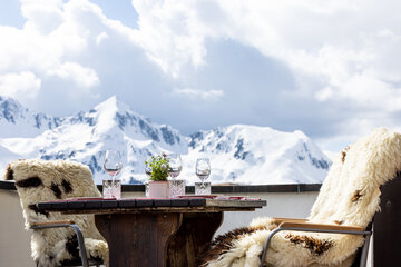 Sonnenterrasse mit Bergblick im Kühtai