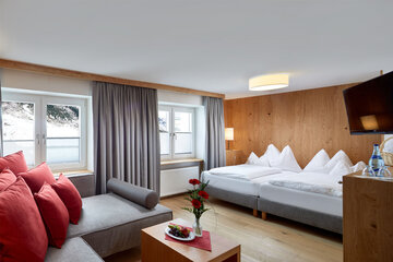 De Luxe Suite Hotel Konradin