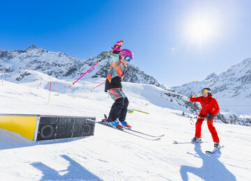 Skifahrer im KPark in Kühtai